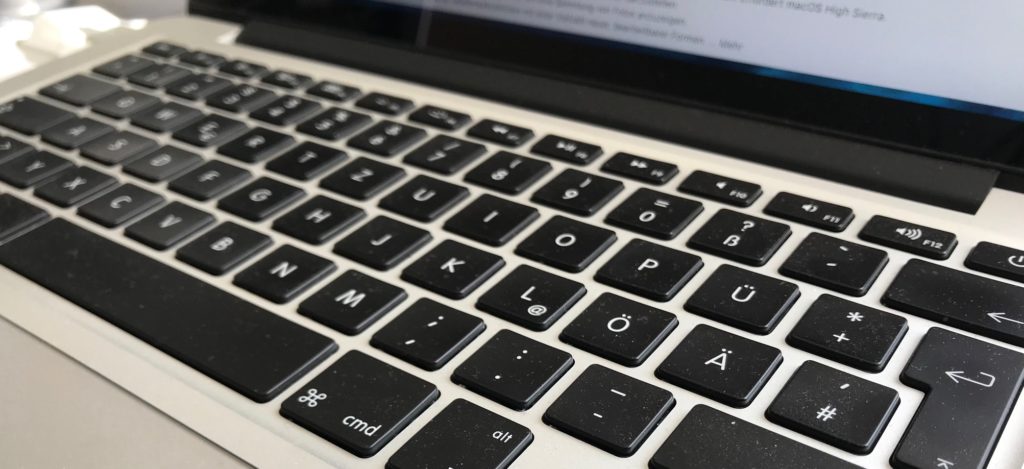 Interview-Techniken: Mitschneiden oder mitschreiben?